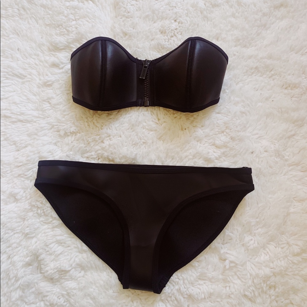 Triangl swimwear bikini!